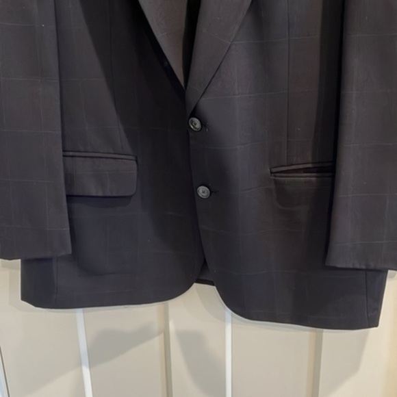 Halston 2 Button Wool Blazer - Picture 3 of 7